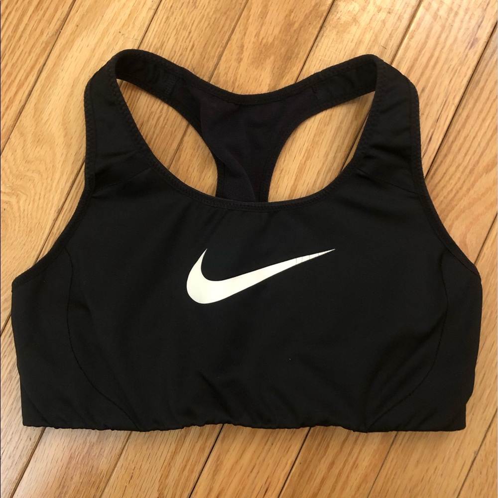 Black Nike Dri-fit Sports Bra Size Medium